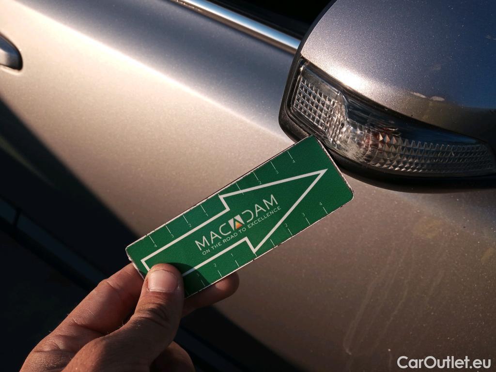  Toyota  C-HR TOYOTA  / 2016 / 5P / todoterreno 1.8 125H Advance (CX) #40
