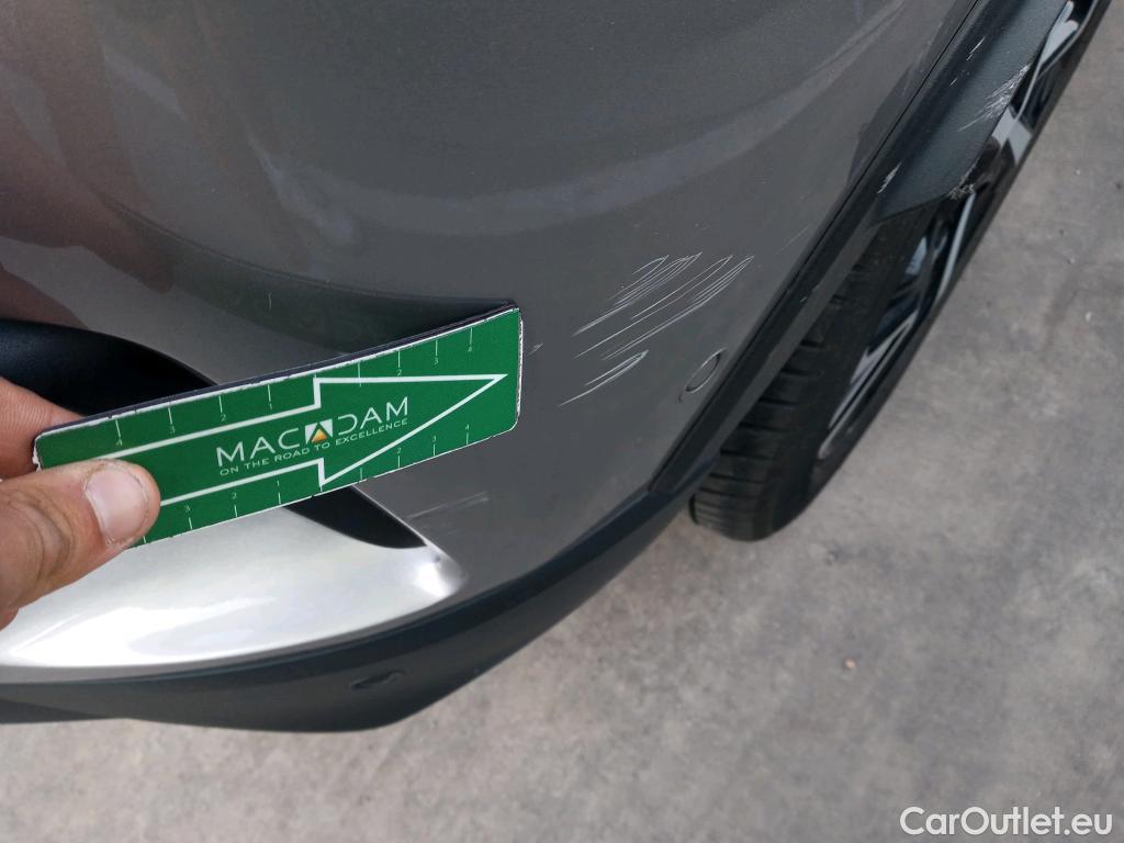  Toyota  C-HR TOYOTA  / 2016 / 5P / todoterreno 1.8 125H Advance (CX) #35