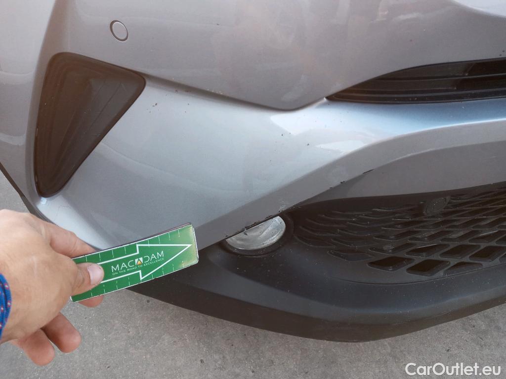  Toyota  C-HR TOYOTA  / 2016 / 5P / todoterreno 1.8 125H Advance (CX) #37