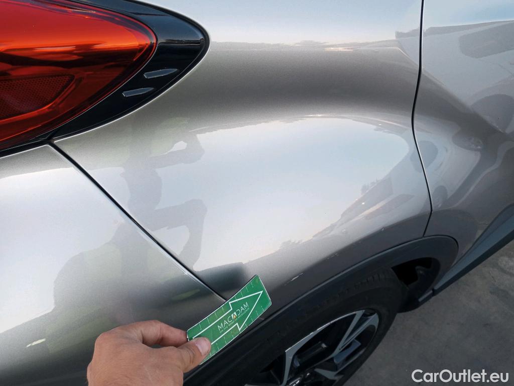  Toyota  C-HR TOYOTA  / 2016 / 5P / todoterreno 1.8 125H Advance (CX) #44