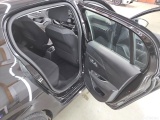  Peugeot  208 PEUGEOT  BlueHDi 100 Active Pack 5d 75kW #45