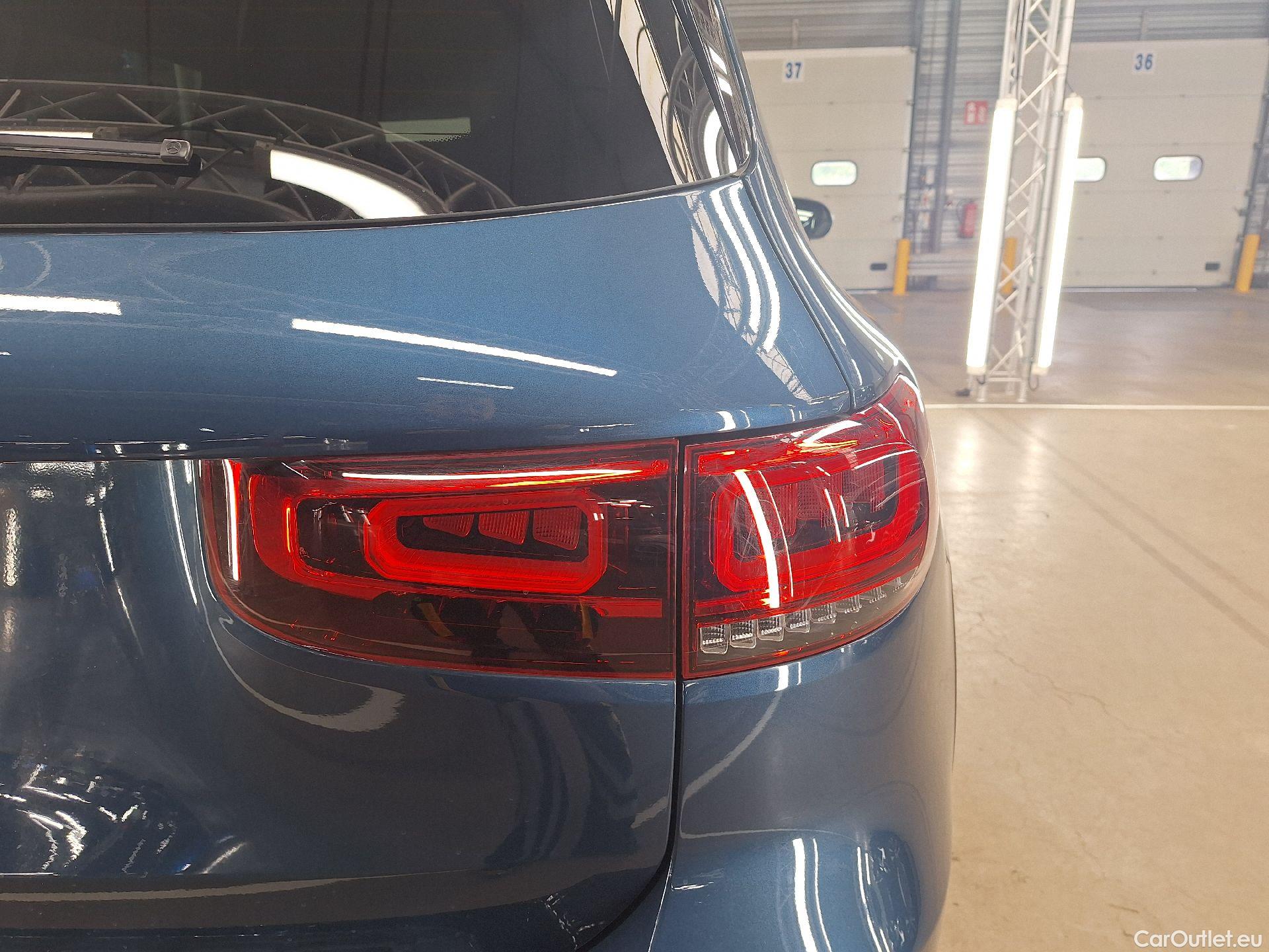  Mercedes  GLB Mercedes,  '19, Mercedes-Benz   180 d Luxury Line 5d #53