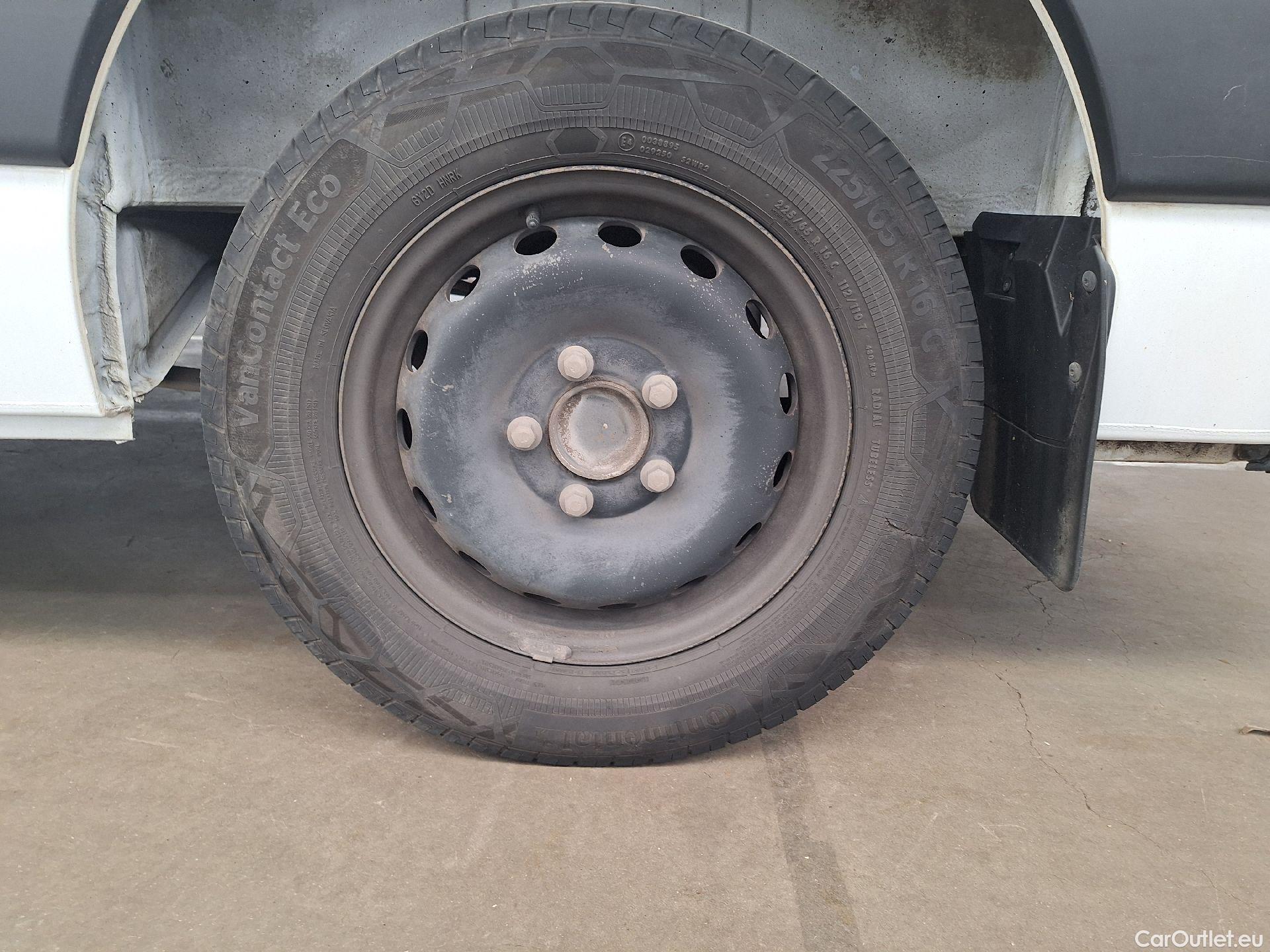  Renault  Master Renault, _ '19, Renault  L2H2 Blue dCi 135 - 3.5 DC Grand Co #52