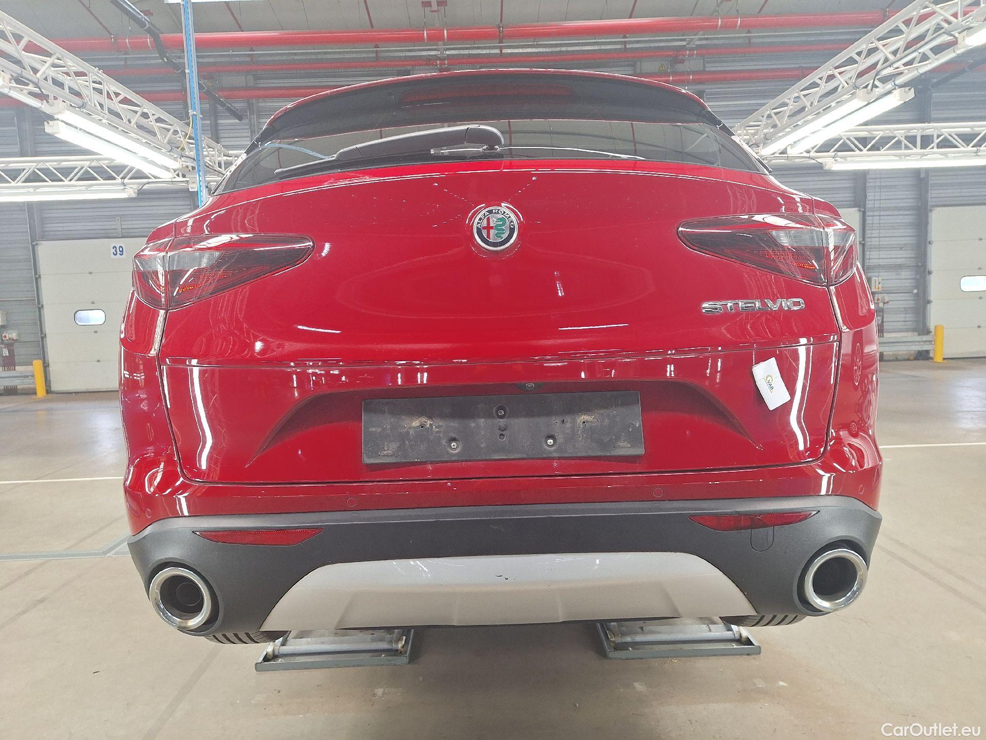  Alfa Romeo   STELVIO Alfa Romeo, '17, Alfa Romeo 2.2 D 160 Super 5d #12