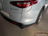  Alfa Romeo   STELVIO ALFA ROMEO / 2017 / 5P / SUV 2.2 TD 190 CV SPRINT AT8 Q4 #37