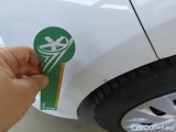  Toyota  Yaris TOYOTA  / 2020 / 5P / BERLINA HYBRID BUSINESS MY20 #36