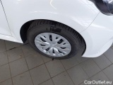  Toyota  Yaris TOYOTA  / 2020 / 5P / BERLINA HYBRID BUSINESS MY20 #37