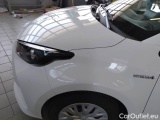  Toyota  Yaris TOYOTA  / 2020 / 5P / BERLINA HYBRID BUSINESS MY20 #64