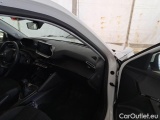  Peugeot  2008 PEUGEOT  / 2019 / 5P / CROSSOVER BLUEHDI 110 ACTIVE S/S #32