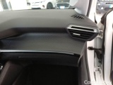  Peugeot  208 PEUGEOT  / 2019 / 5P / BERLINA ALLURE PACK BLUEHDI 100 S/S #177