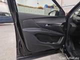  Peugeot  3008 PEUGEOT  / 2020 / 5P / SUV BLUEHDI 130 EAT8 SeS ALLURE #69