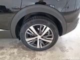  Peugeot  3008 PEUGEOT  / 2020 / 5P / SUV BLUEHDI 130 EAT8 SeS ALLURE #135