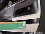  Peugeot  3008 PEUGEOT  / 2020 / 5P / SUV BLUEHDI 130 EAT8 SeS ALLURE #144