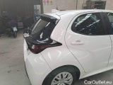 Toyota  Yaris TOYOTA  / 2020 / 5P / BERLINA HYBRID BUSINESS MY22 #47