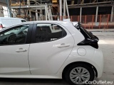  Toyota  Yaris TOYOTA  / 2020 / 5P / BERLINA HYBRID BUSINESS MY22 #56
