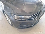  Volkswagen  Passat VOLKSWAGEN  / 2019 / 5P / STATION WAGON VAR. 2.0TDI SCR EVO 110KW BUSINESS DSG #42