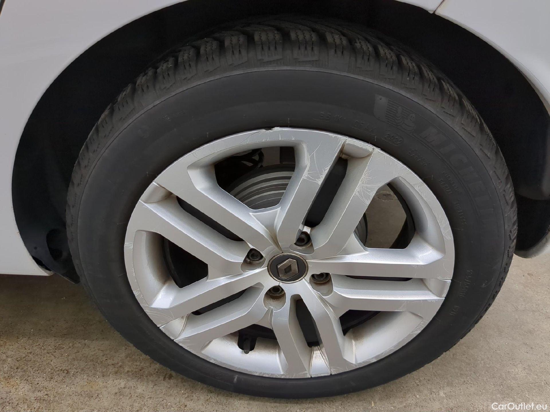  Renault  Clio  IV Business 0.9 TCe 90CV BVM5 E6 #3