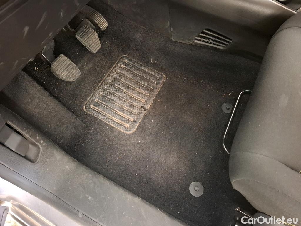  Citroen  C3  Max 1.2 PureTech 80CV BVM5 6E #5