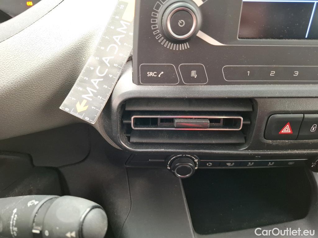  Peugeot  RIFTER  Active L1 1.2 PureTech 110 CV #17