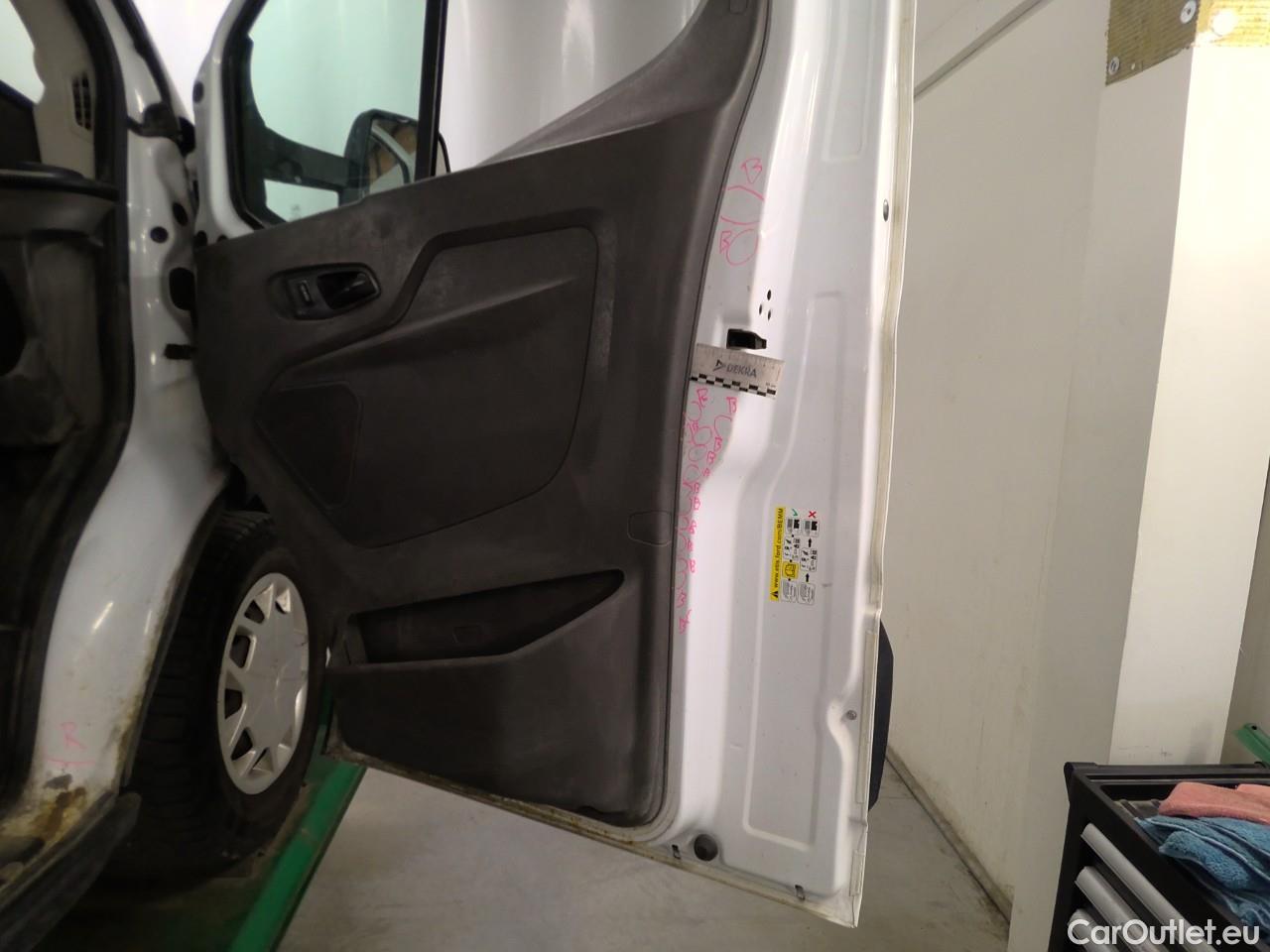  Ford  Transit Trans.170H 35 L4 LWB CC Tr Aut #9