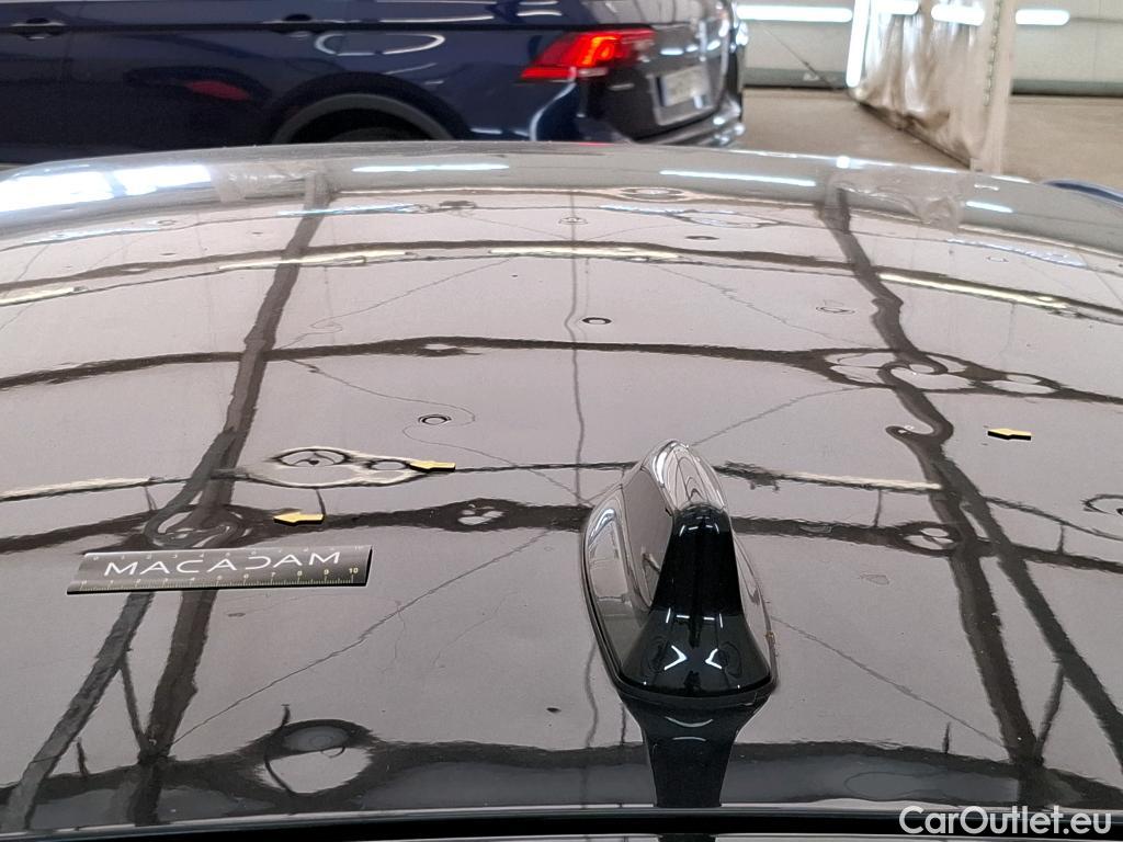  Toyota  Corolla TOYOTA  / 2018 / 5P / Berline Hybride 122h Dynamic Business Stage Acad #3