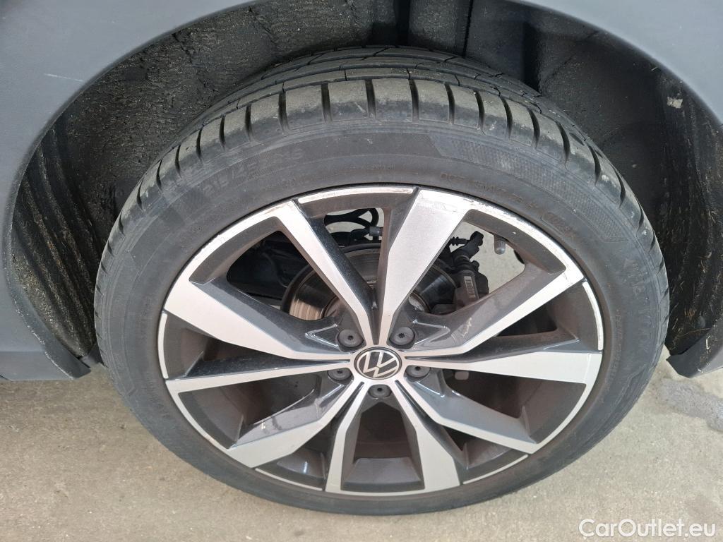  Volkswagen  Taigo  R-Line 1.5 TSI 150CV BVA7 E6d #23