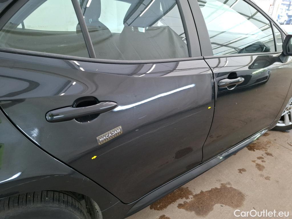  Toyota  Corolla TOYOTA  / 2018 / 5P / Berline Hybride 122h Dynamic Business Stage Acad #28