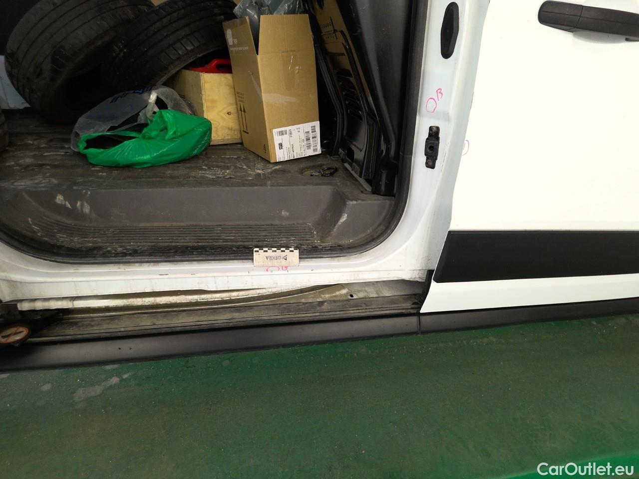 Ford  Transit Connect Tr.Conn.TDCi 100 22 L2 M Trend #10