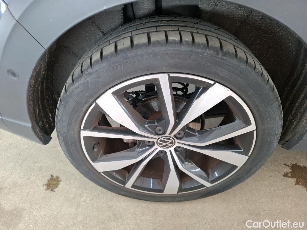  Volkswagen  Taigo  R-Line 1.5 TSI 150CV BVA7 E6d #28