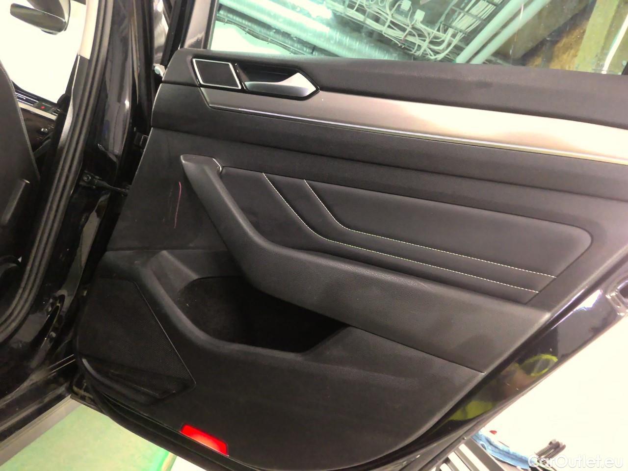  Volkswagen  Passat Pass.SC TDI 200 GT 4M Aut #12