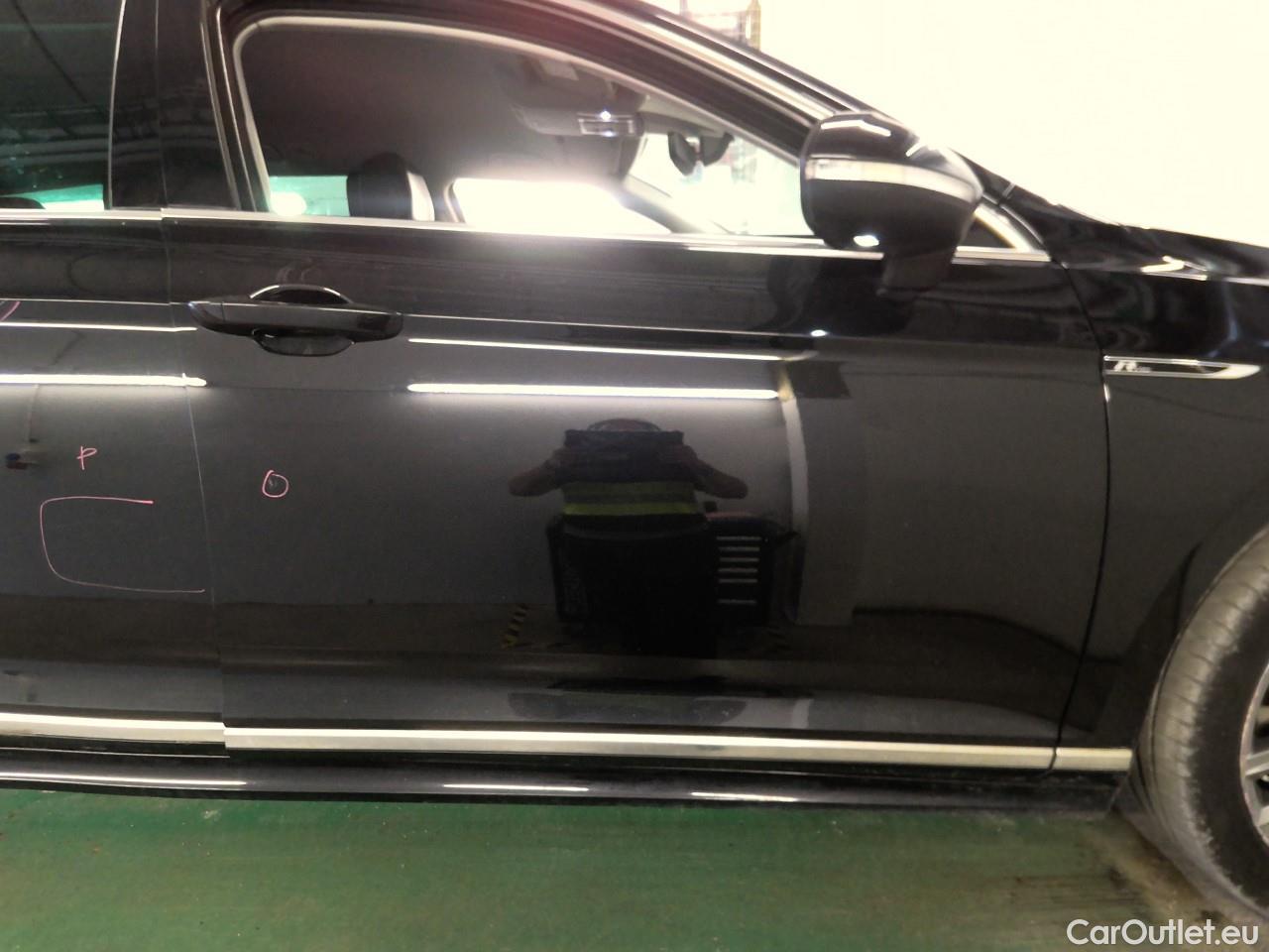  Volkswagen  Passat Pass.SC TDI 200 GT 4M Aut #19