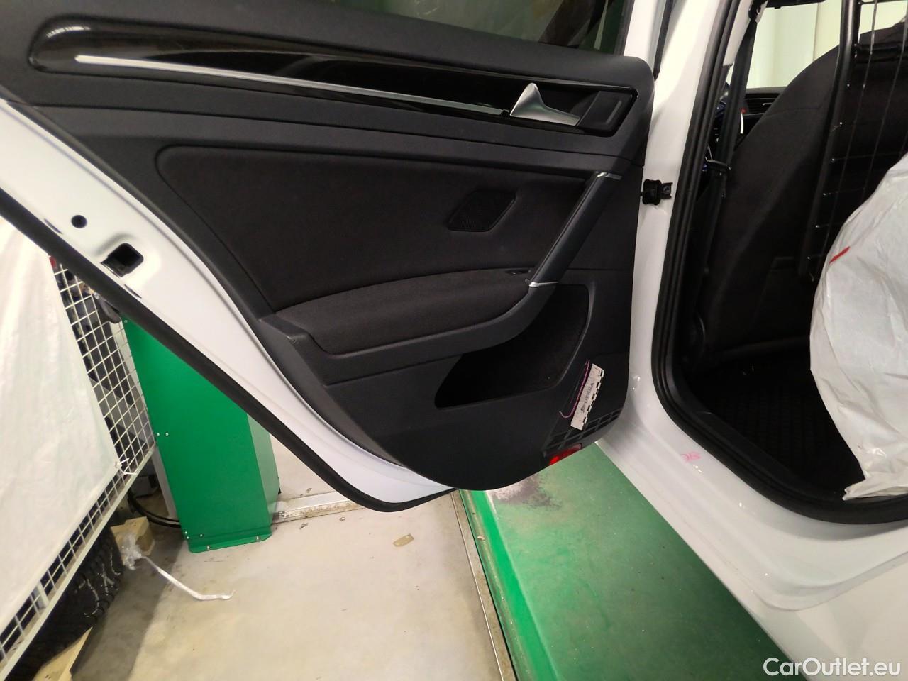  Volkswagen  Golf  Sp.Combi TSI 150 GT Aut. #26