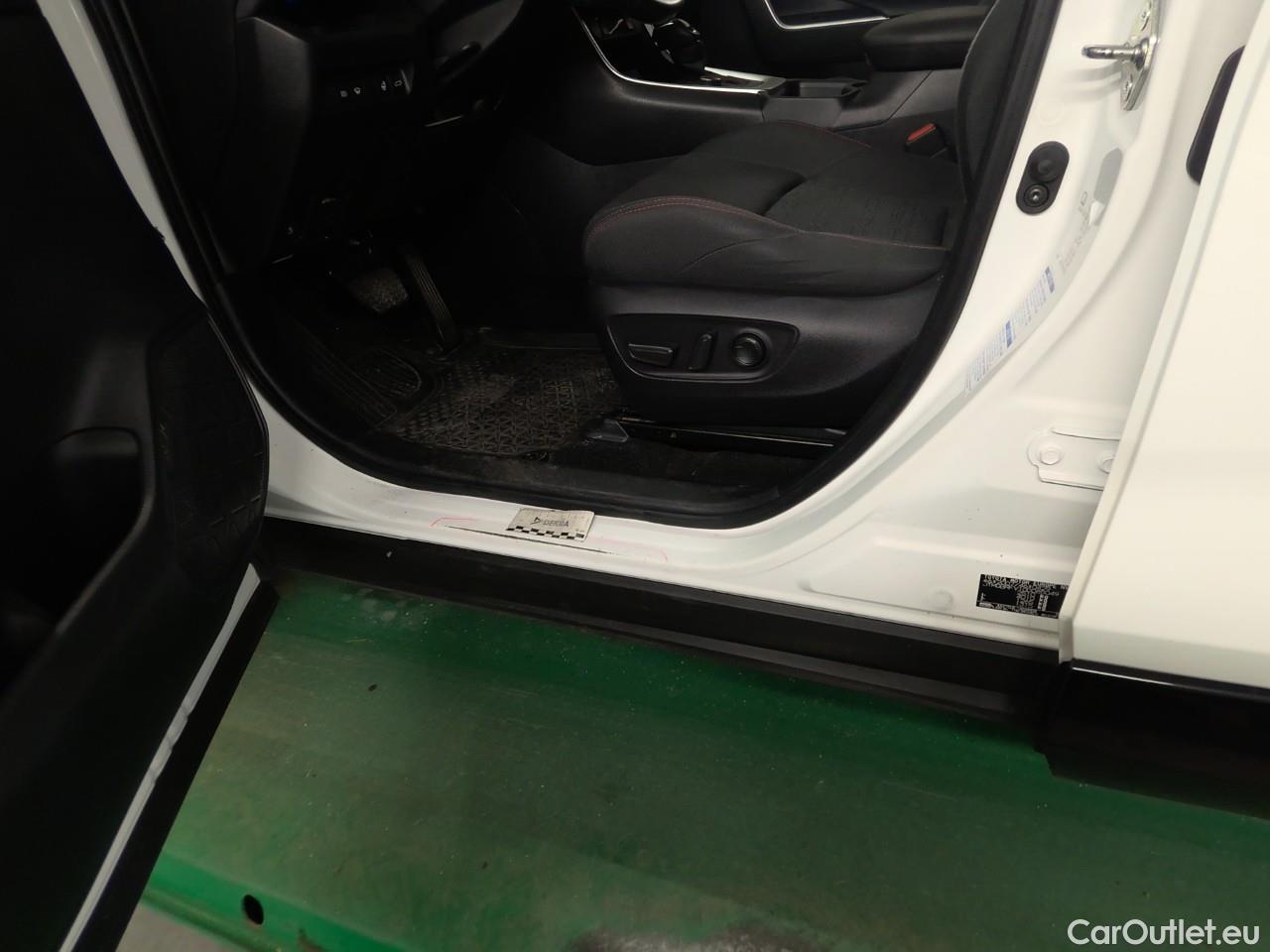  Toyota  RAV4  2.5 PHEV Active AWD #11
