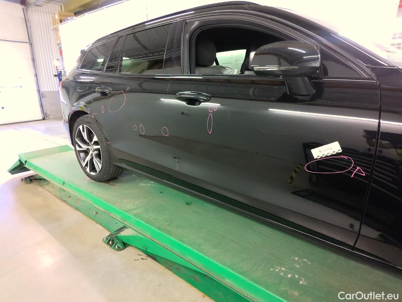  Volvo  V60  T6 TE AWD R-Design Aut. #26