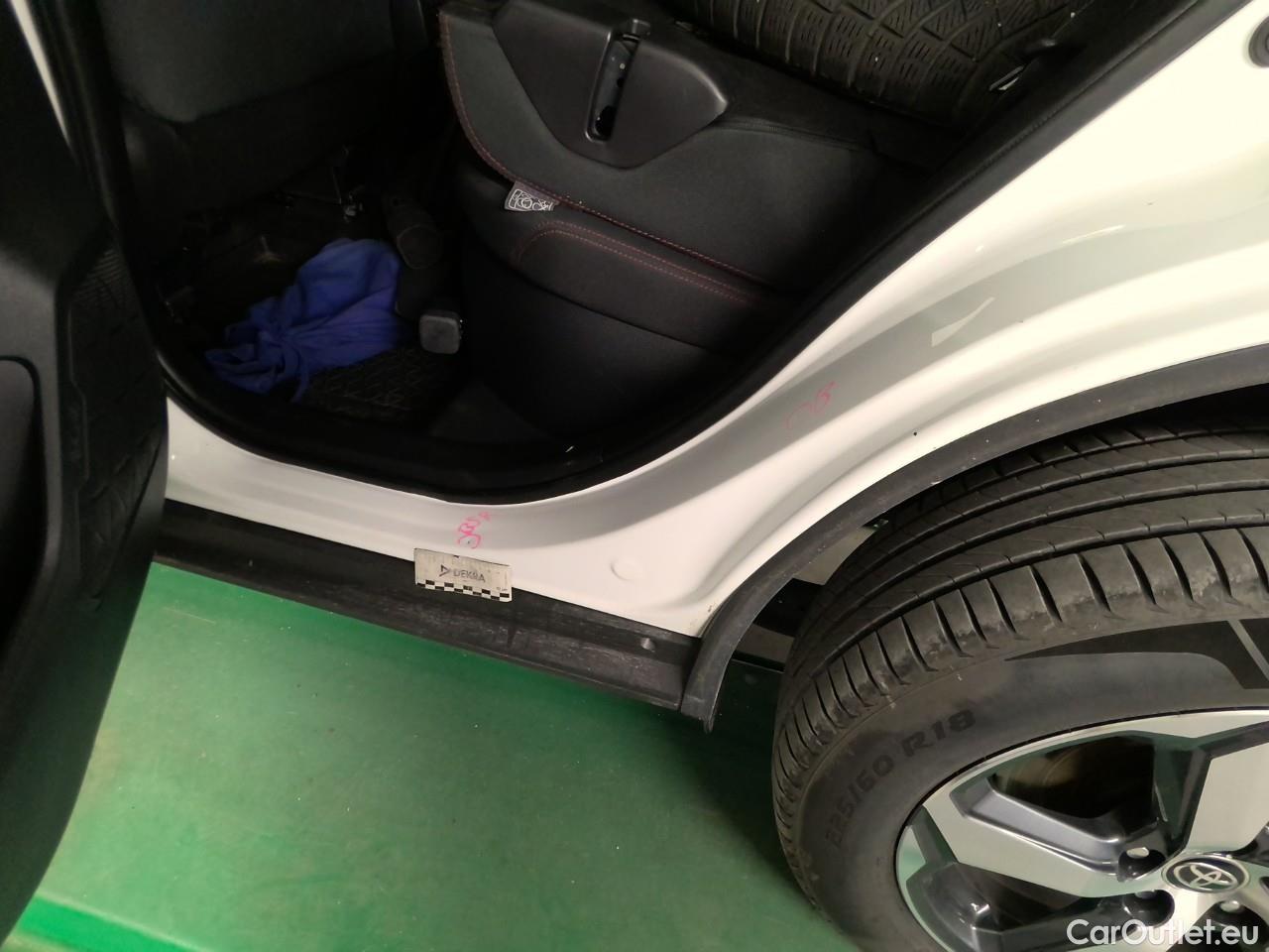  Toyota  RAV4  2.5 PHEV Active AWD #9