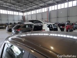  Toyota  Yaris TOYOTA  / 2017 / 5P / BERLINA 1.5 HYBRID BUSINESS #25