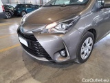  Toyota  Yaris TOYOTA  / 2017 / 5P / BERLINA 1.5 HYBRID BUSINESS #33