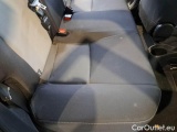  Toyota  Yaris TOYOTA  / 2017 / 5P / BERLINA 1.5 HYBRID BUSINESS #121