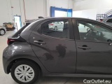 Toyota  Yaris TOYOTA  / 2020 / 5P / BERLINA HYBRID BUSINESS MY20 #53