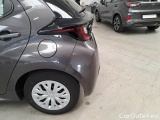  Toyota  Yaris TOYOTA  / 2020 / 5P / BERLINA HYBRID BUSINESS MY20 #69