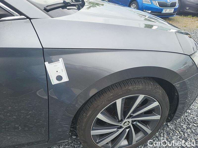  Skoda  Octavia  Combi (NX3)(2020) Oct.Com.1.5e-TEC 110 Style AT #12