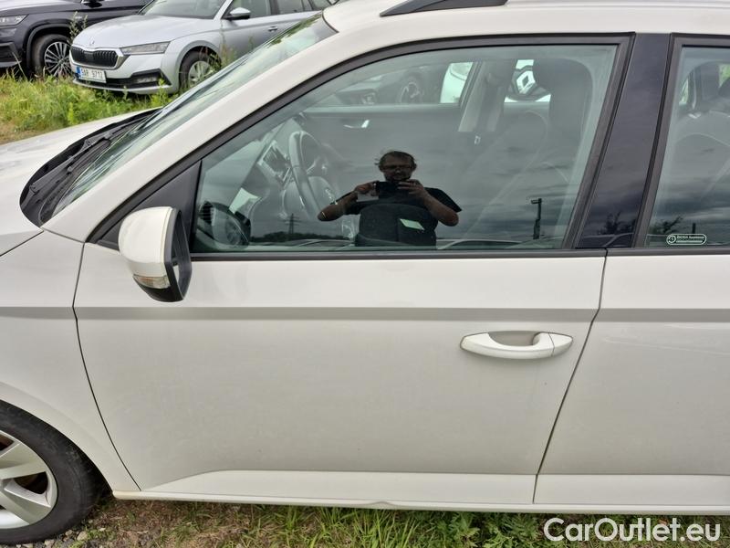  Skoda  Fabia  Combi (2015)  Com.1.0TSI 70 Ambition #21