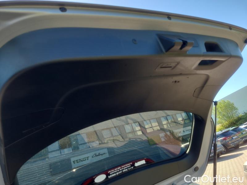  KIA  Cee'd Ceed  (CD) (2018->) Ceed SW 1.5 T-GDI 118 Top #11