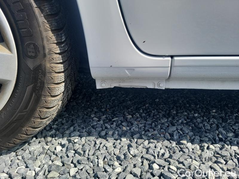  Renault  Kangoo  2 (2008)  1.5BdCi 95 Zen 5d #3
