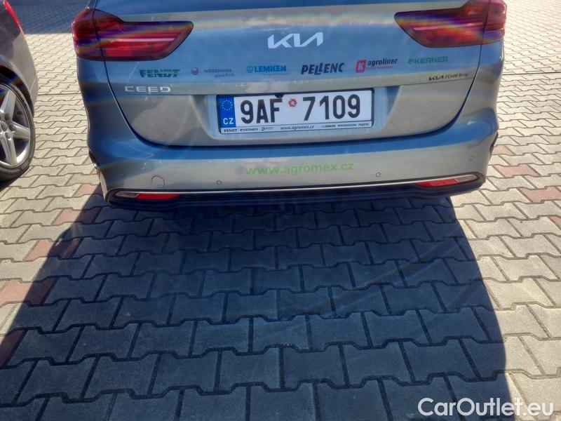  KIA  Cee'd Ceed  (CD) (2018->) Ceed SW 1.5 T-GDI 118 Top #8
