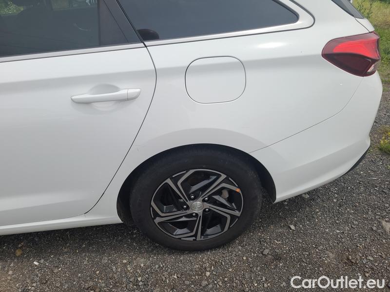  Hyundai  i30   kom.1.0TGDI 120 Smart #3