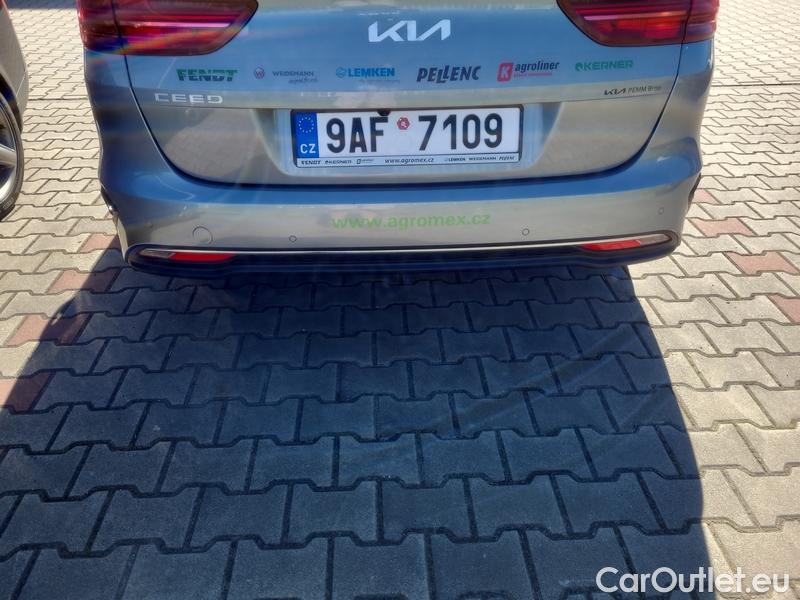  KIA  Cee'd Ceed  (CD) (2018->) Ceed SW 1.5 T-GDI 118 Top #7