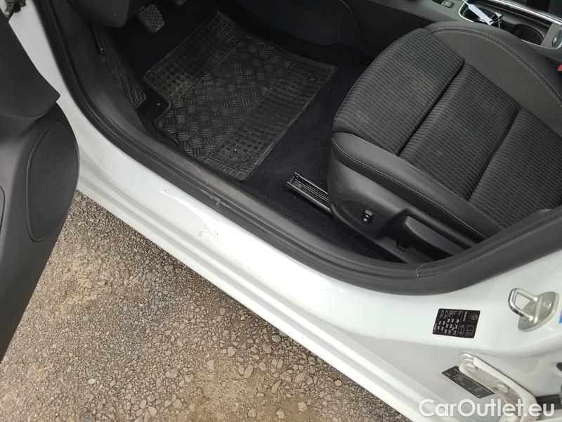  Opel  Astra -Lim  (2021)  ST 1.5CDTi 90 SS Eleg. #9