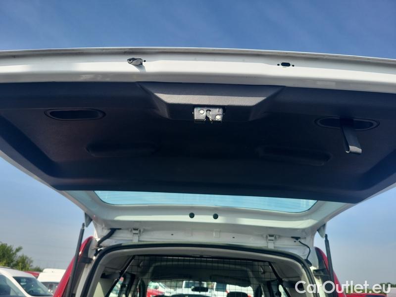  Renault  Kangoo  2 (2008)  1.5BdCi 95 Zen 5d #13