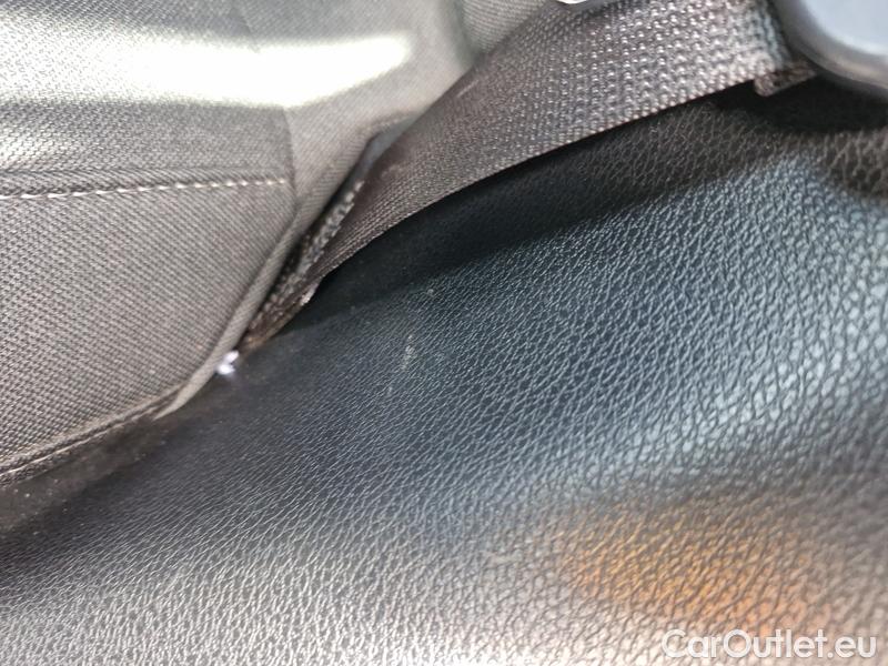  KIA  Cee'd Ceed  (CD) (2018->) Ceed SW 1.5 T-GDI 118 Top #23